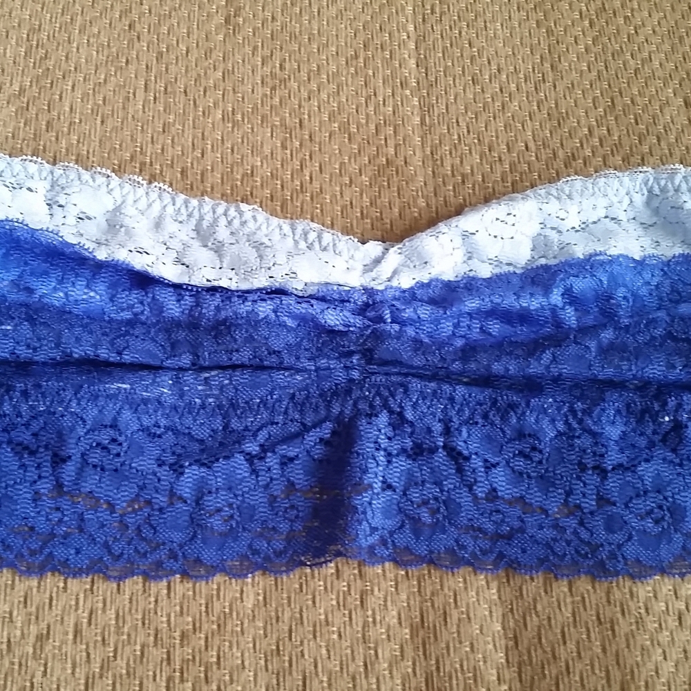 VS PINK Bralette - LargeNWT!
